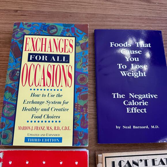 Lot of 4 Cookbooks Vintage Cookbooks Diet Cookbooks Healthy Cooking - Picture 4 of 6